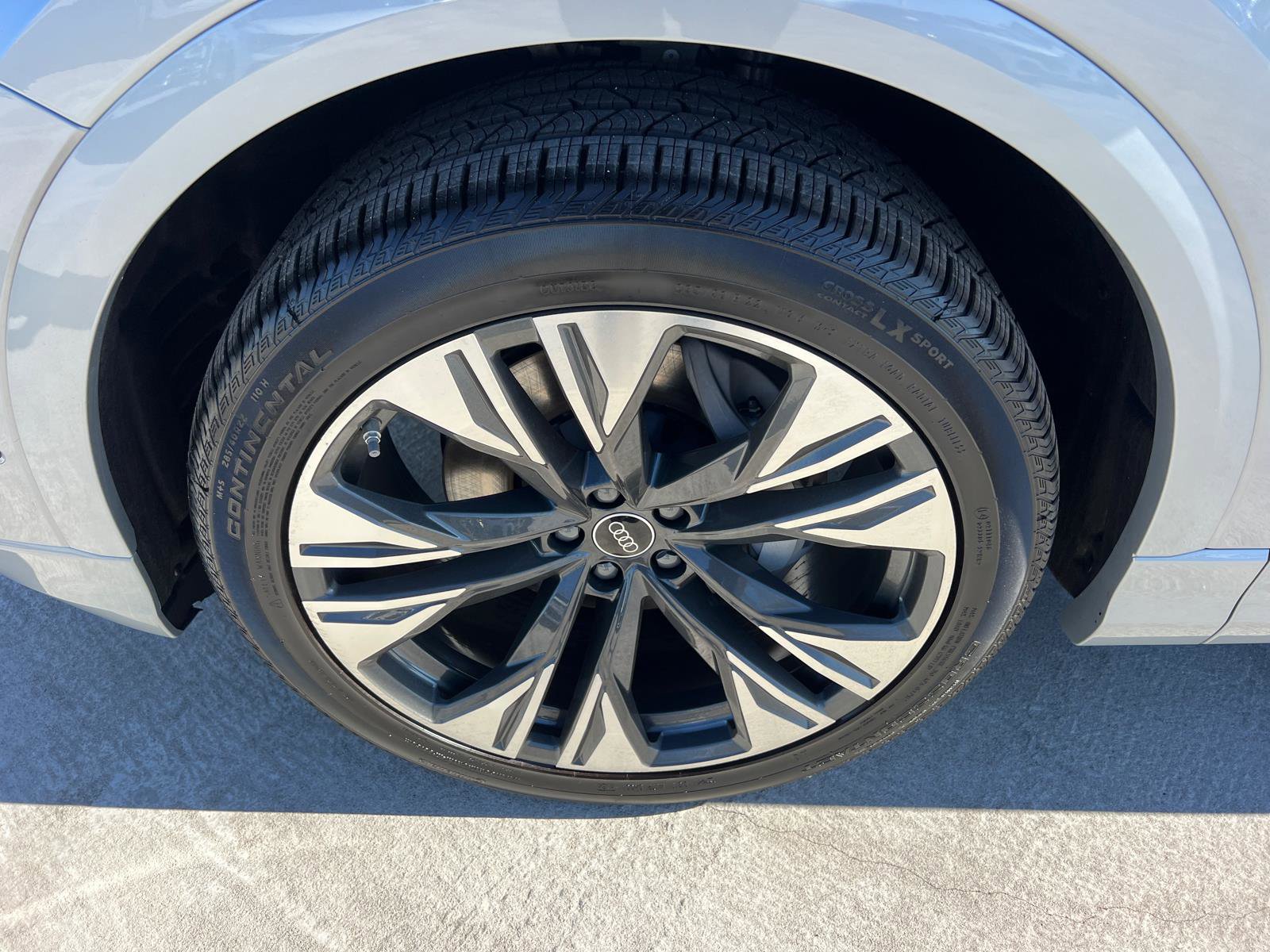 New 2025 Audi Q8 Premium Plus image 11