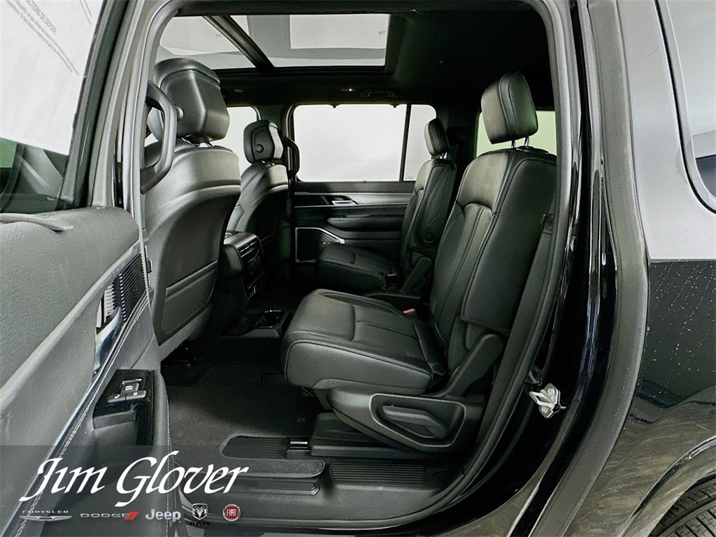 New 2024 Jeep Wagoneer L Series II w/ Convenience Group I image 14