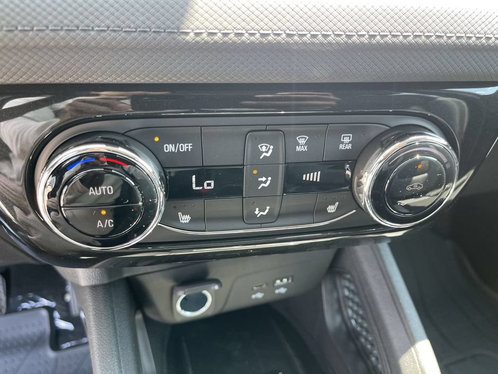 New 2026 Chevrolet TrailBlazer LT w/ Convenience Package FWD image 18