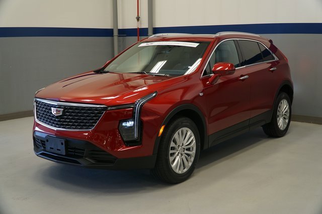 Used 2024 Cadillac XT4 Luxury w/ Cold Weather Package