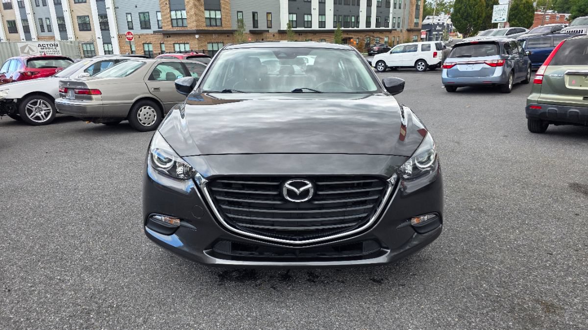 Used 2017 MAZDA MAZDA3 Touring FWD image 2