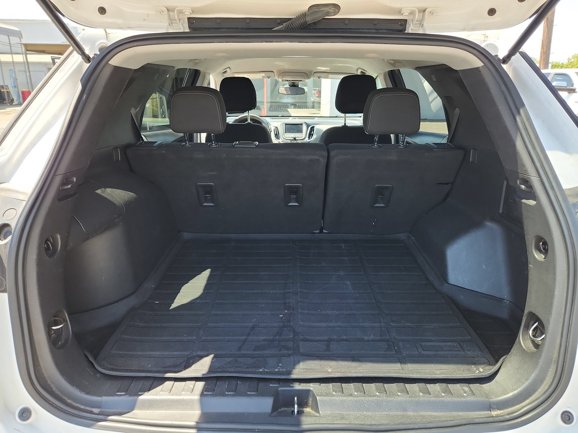 Used 2022 Chevrolet Equinox LT FWD image 19