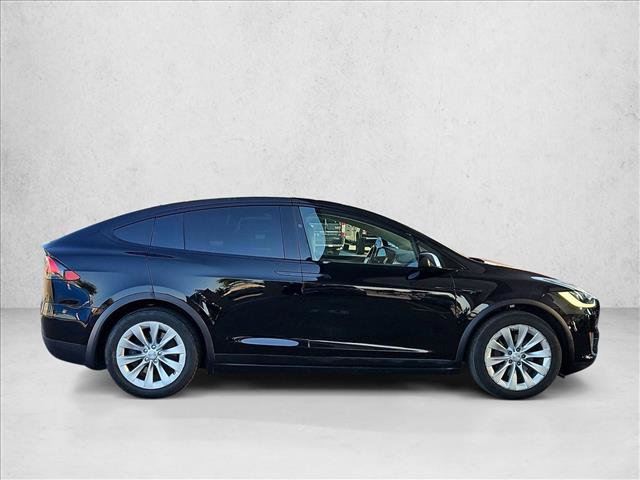 Used 2018 Tesla Model X 75D AWD/4WD image 4