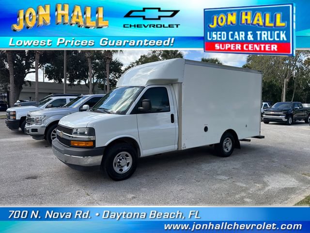 Used 2019 Chevrolet Express 3500 w/ Power Convenience Package RWD image 3
