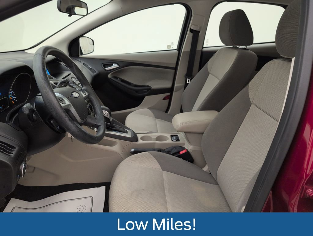 Used 2014 Ford Focus SE image 4