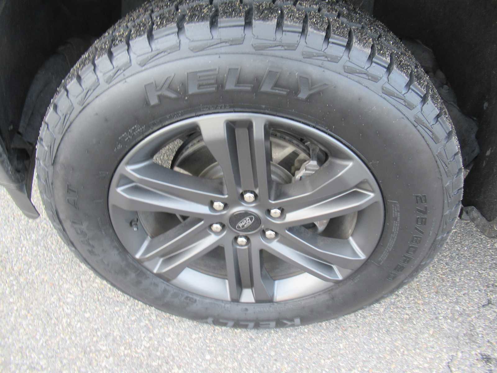 Used 2023 Ford F150 Lariat image 10