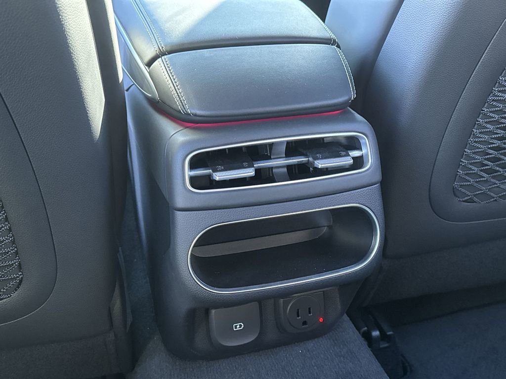 New 2025 Genesis GV70 3.5T Sport w/ Sport Advanced Package image 23