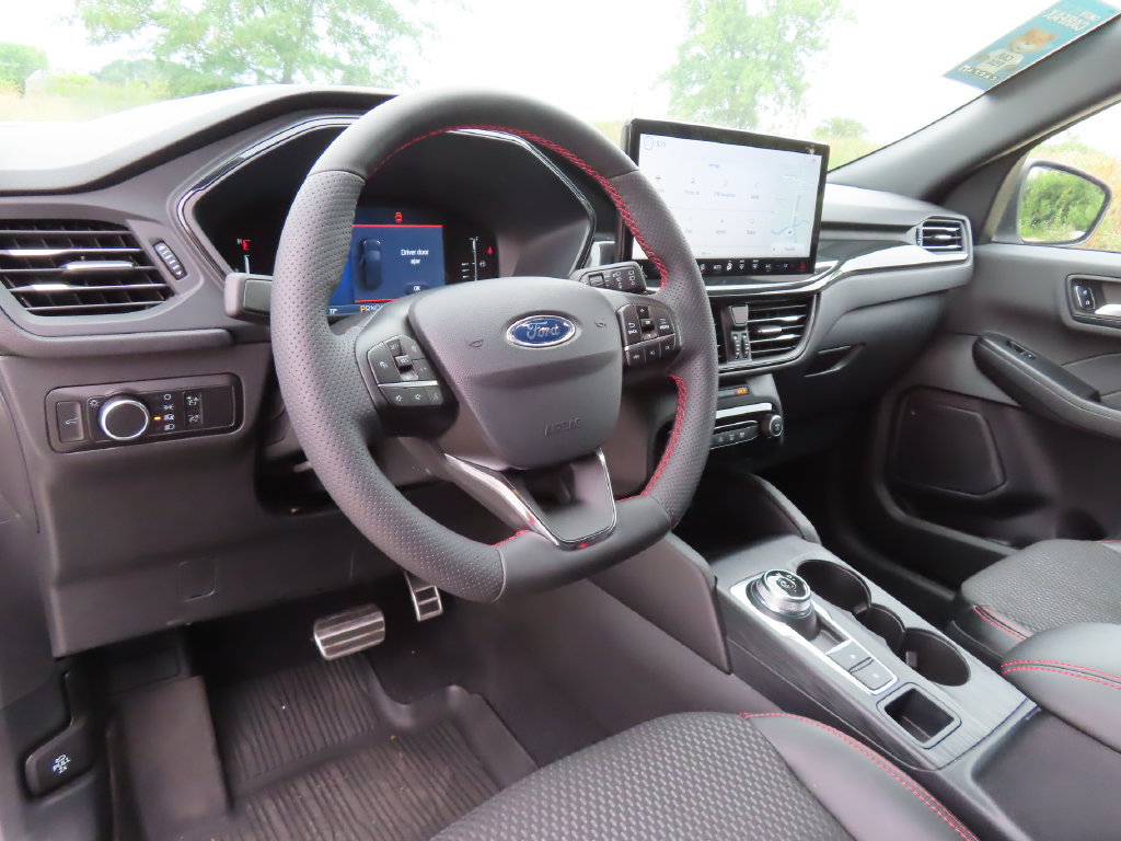 Used 2023 Ford Escape ST-Line w/ Tech Pack #1 AWD/4WD image 20