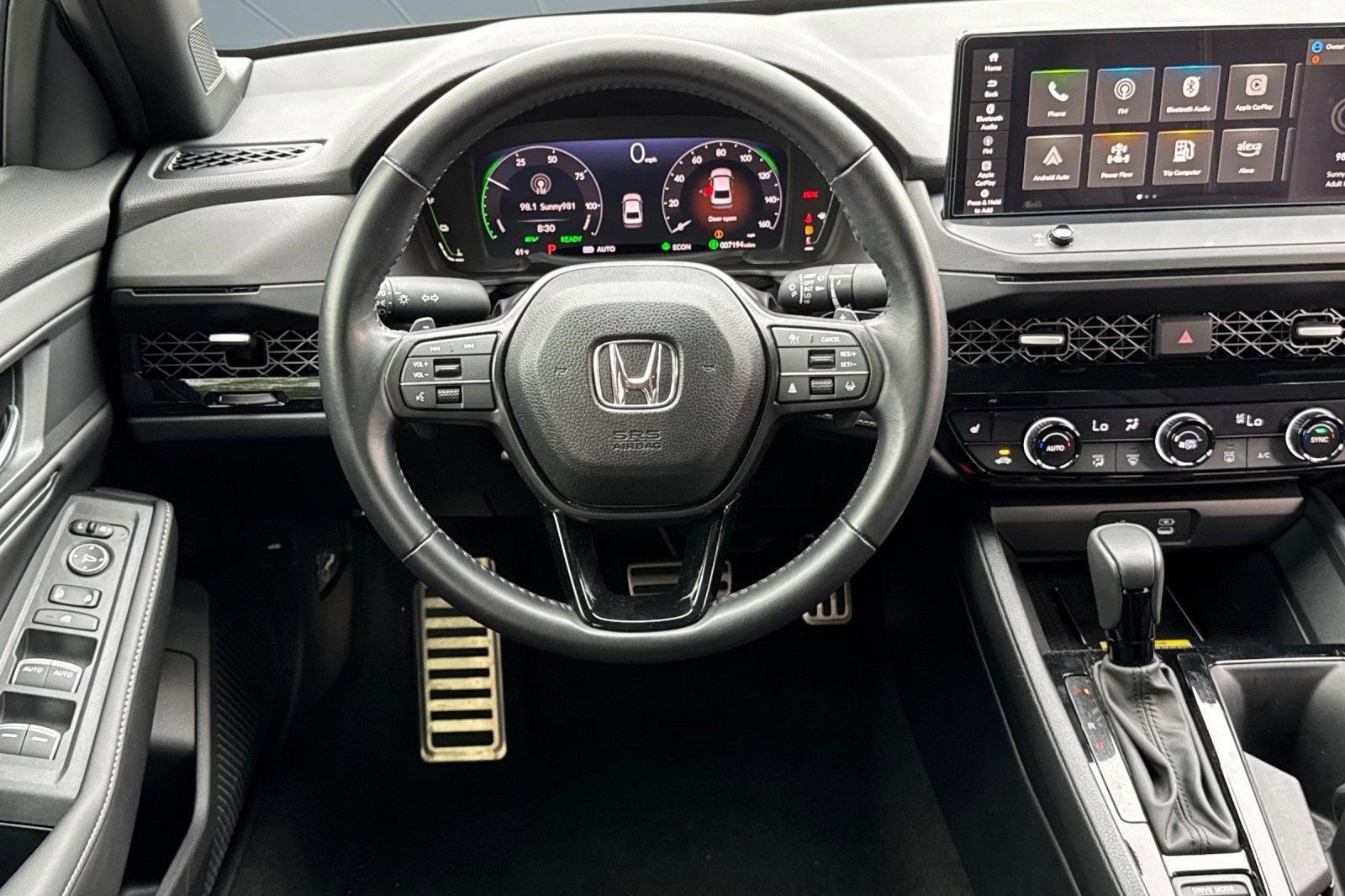 Used 2025 Honda Accord Sport image 28