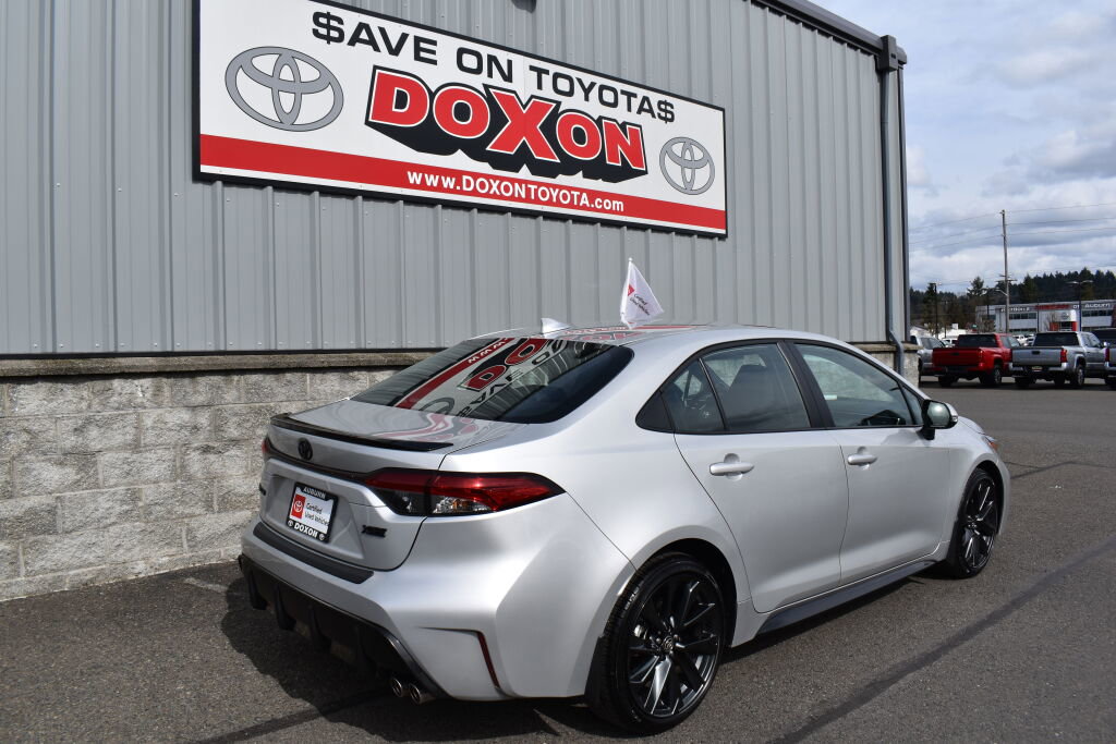 Certified 2025 Toyota Corolla XSE image 5