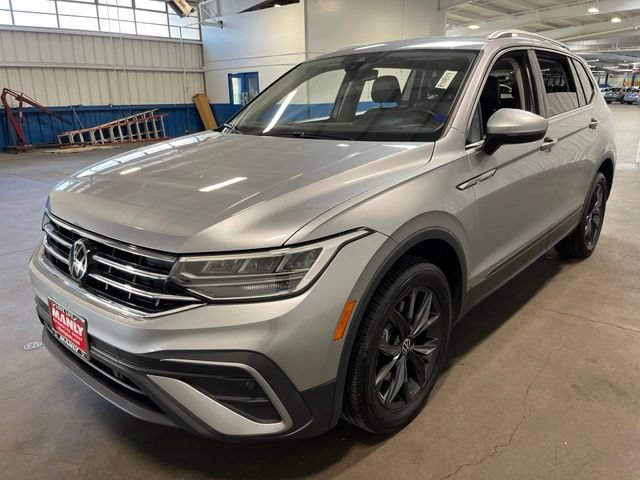 Used 2024 Volkswagen Tiguan SE FWD image 7