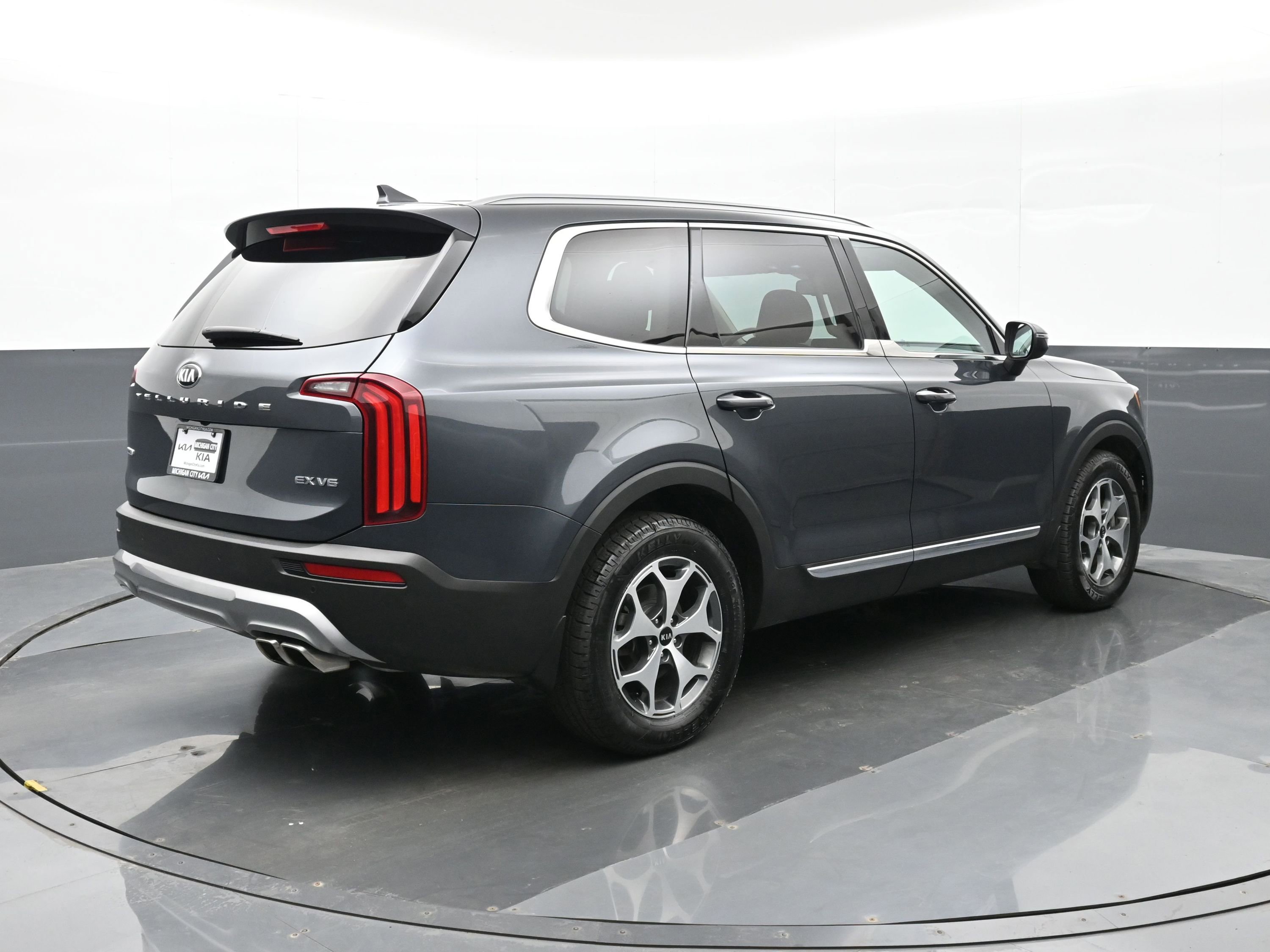 Used 2021 Kia Telluride EX image 8