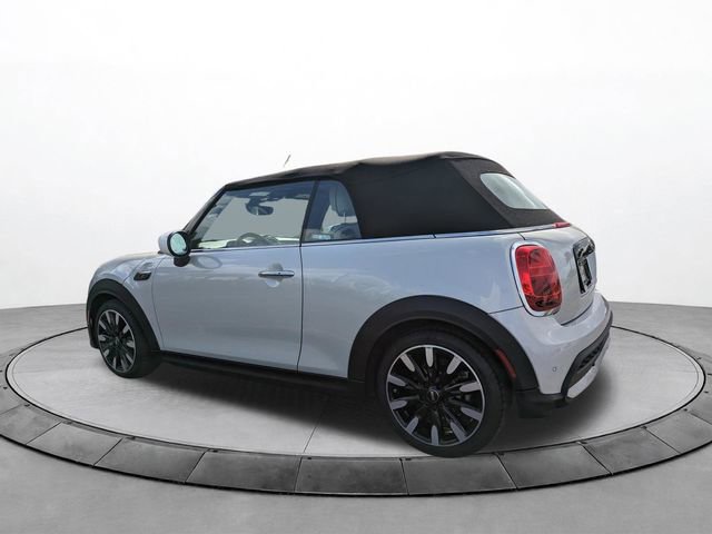 Used 2022 MINI Cooper S w/ Signature Upholstery Package image 6
