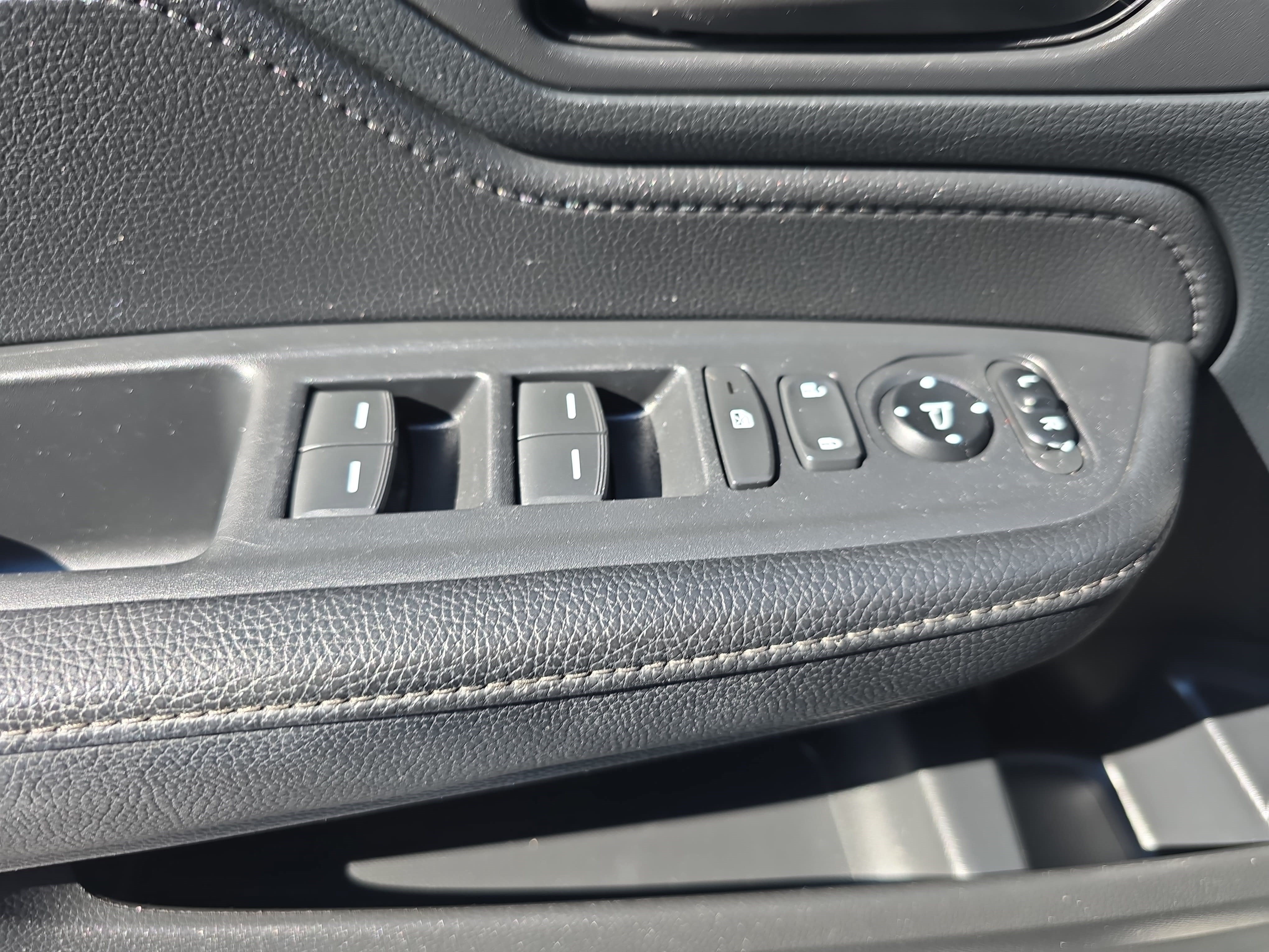 Used 2023 Honda Odyssey EX-L image 28