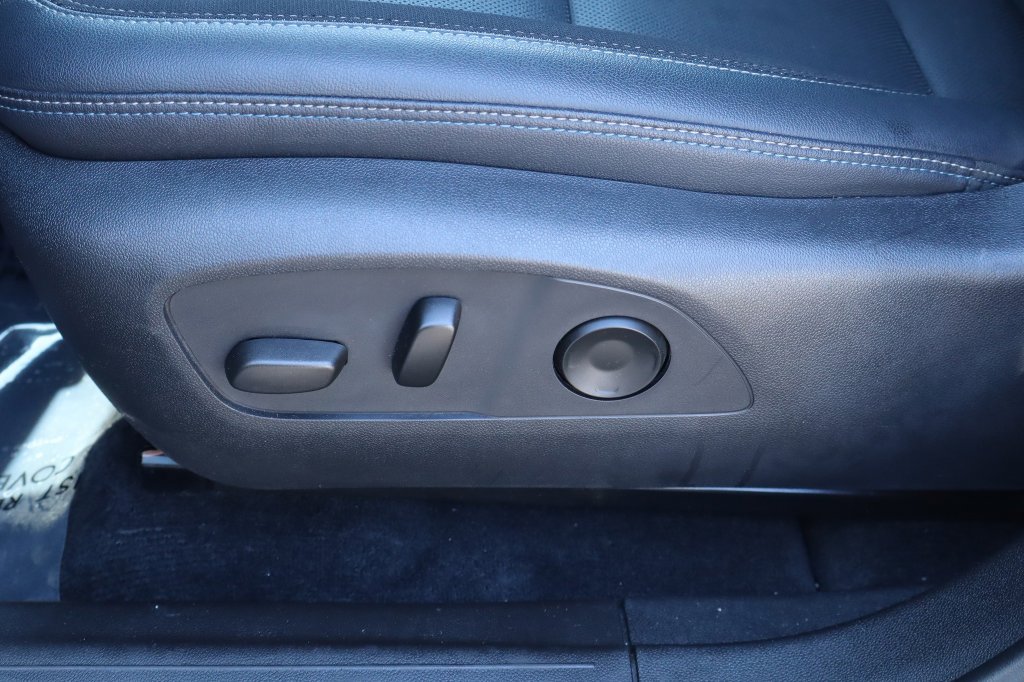 Used 2024 Chevrolet Equinox EV LT FWD image 20
