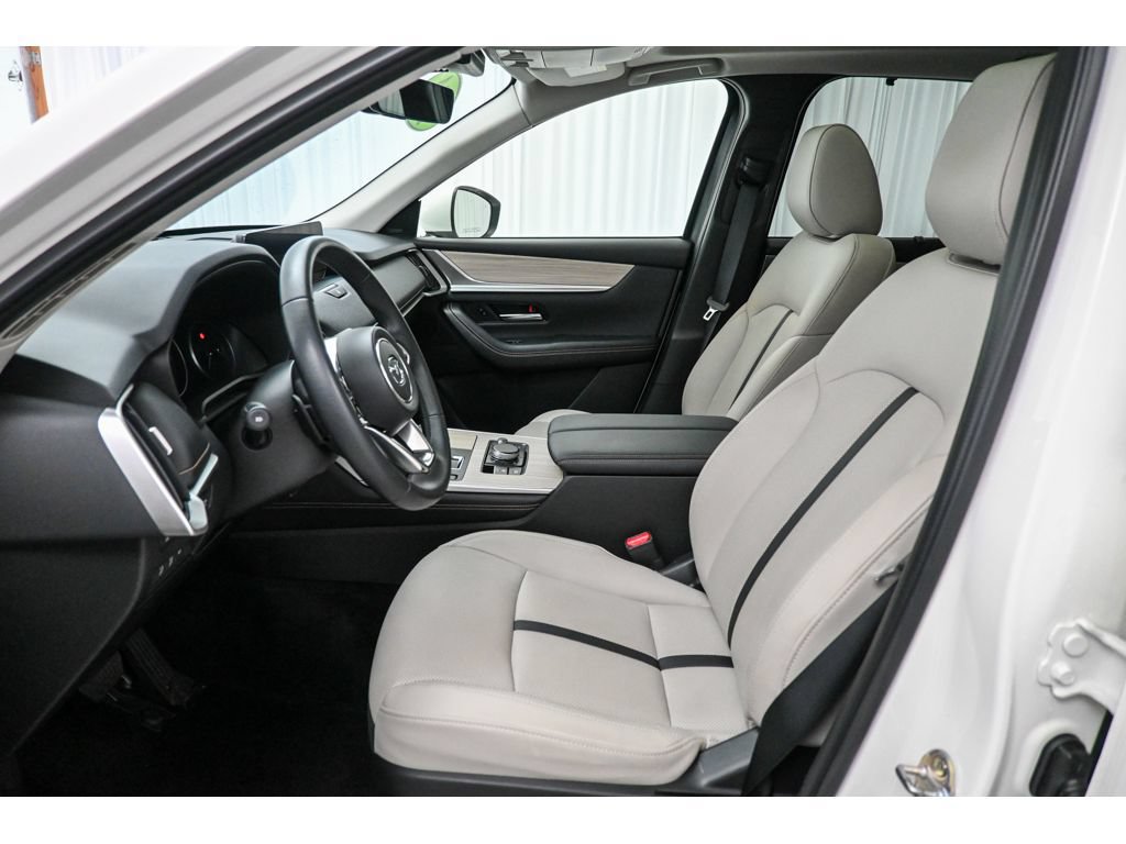 Used 2024 MAZDA CX-90 3.3 Turbo w/ Premium Package AWD/4WD image 12