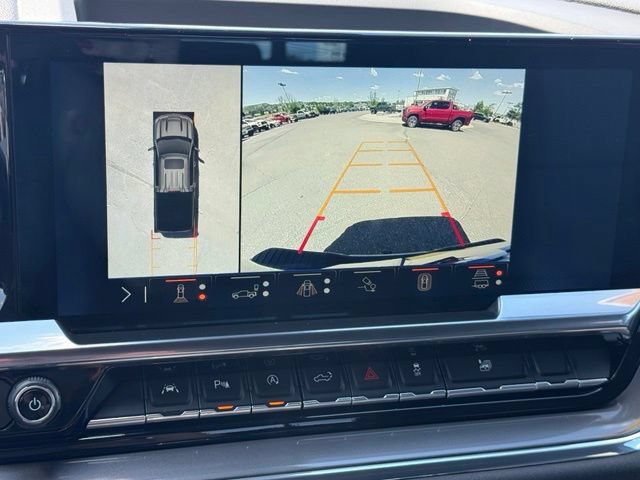 Used 2024 Chevrolet Silverado 1500 High Country w/ Technology Package AWD/4WD image 28