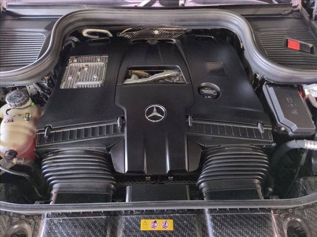 Used 2024 Mercedes-Benz GLS 580 4MATIC image 25