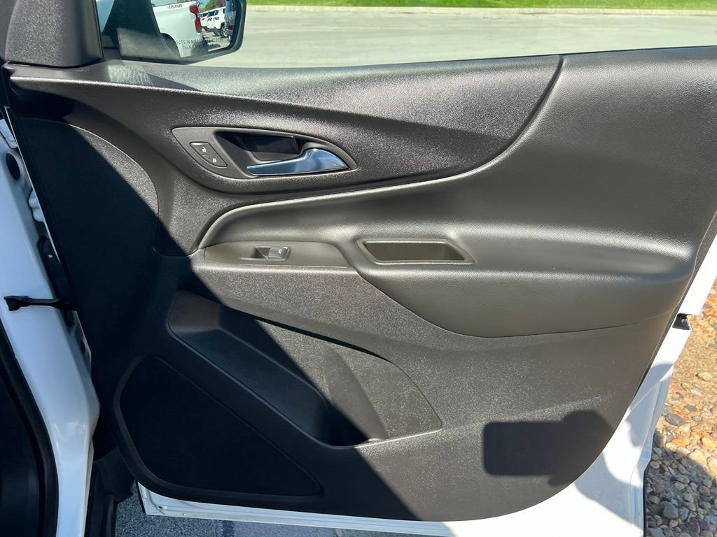 Used 2020 Chevrolet Equinox LT AWD/4WD image 28