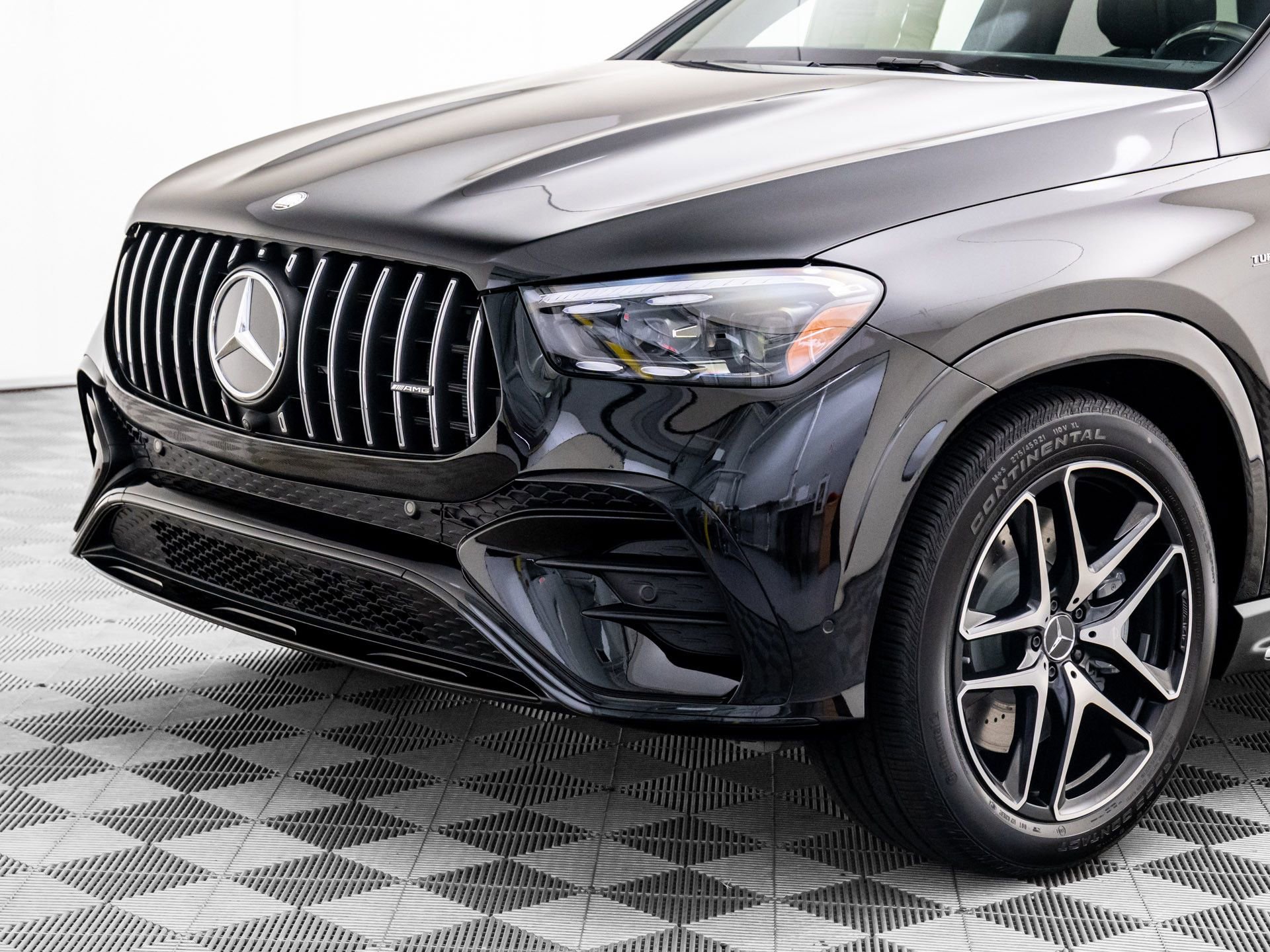 New 2026 Mercedes-Benz GLE 53 AMG 4MATIC Coupe image 37