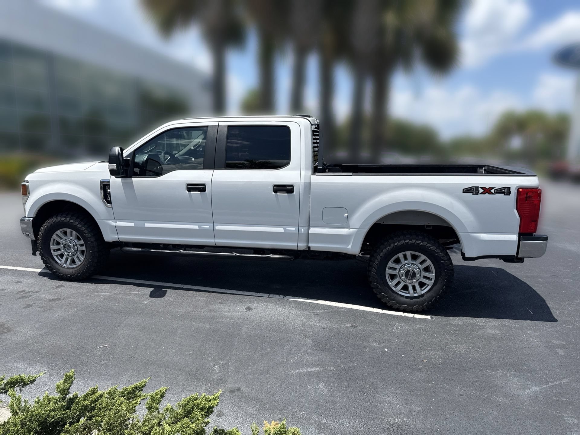 Used 2020 Ford F250 XL w/ Power Equipment Group AWD/4WD image 9