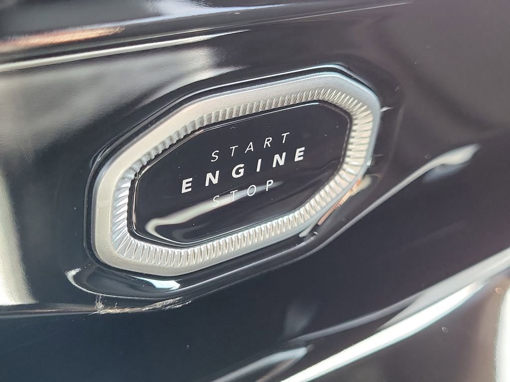 New 2026 Jeep Grand Cherokee Altitude image 30