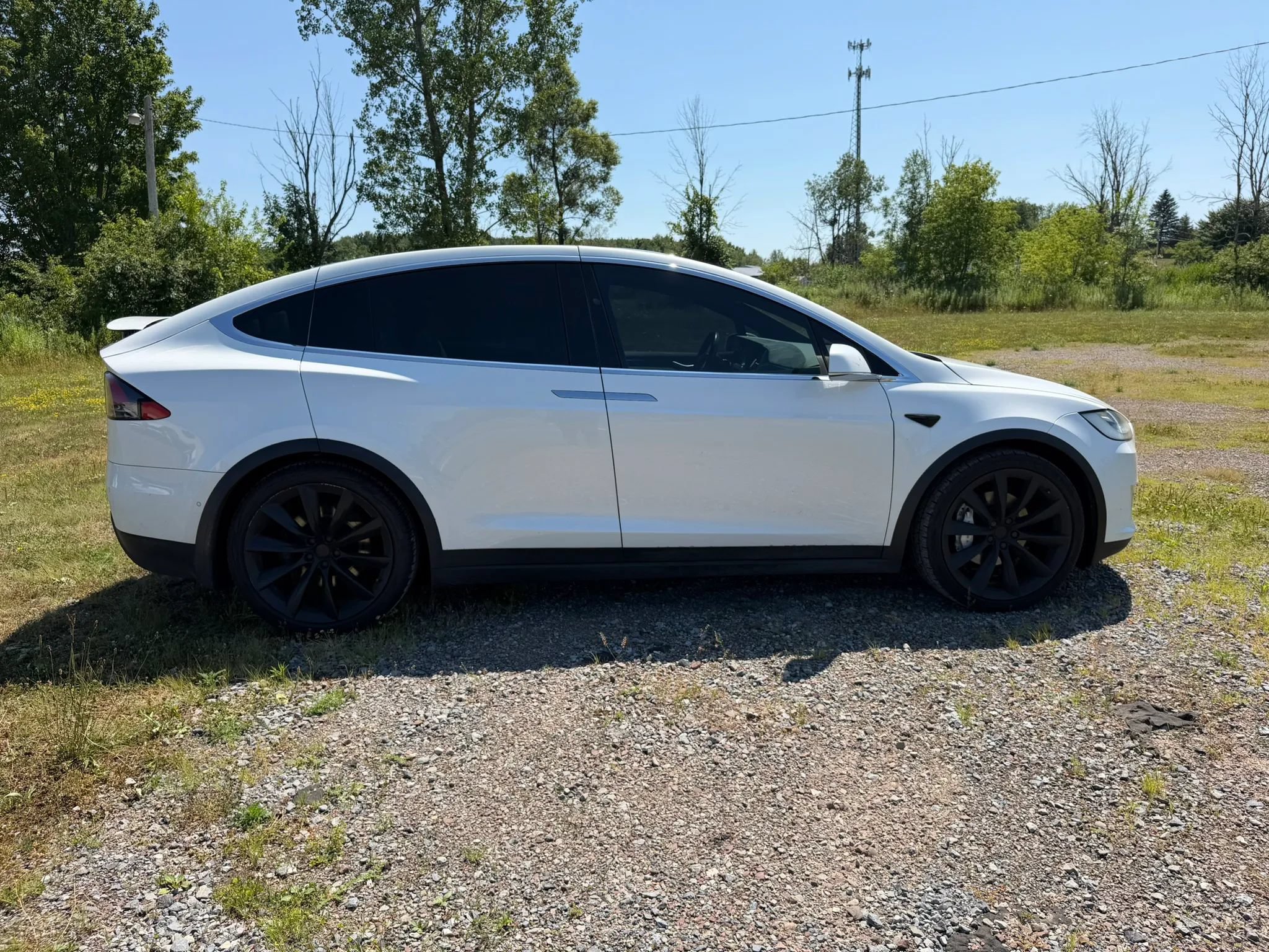 Used 2016 Tesla Model X 90D AWD/4WD image 4