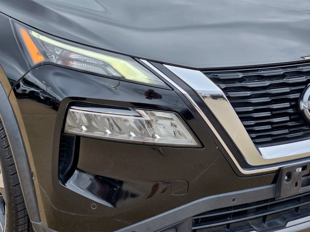 Used 2023 Nissan Rogue SL w/ SL Premium Package FWD image 8