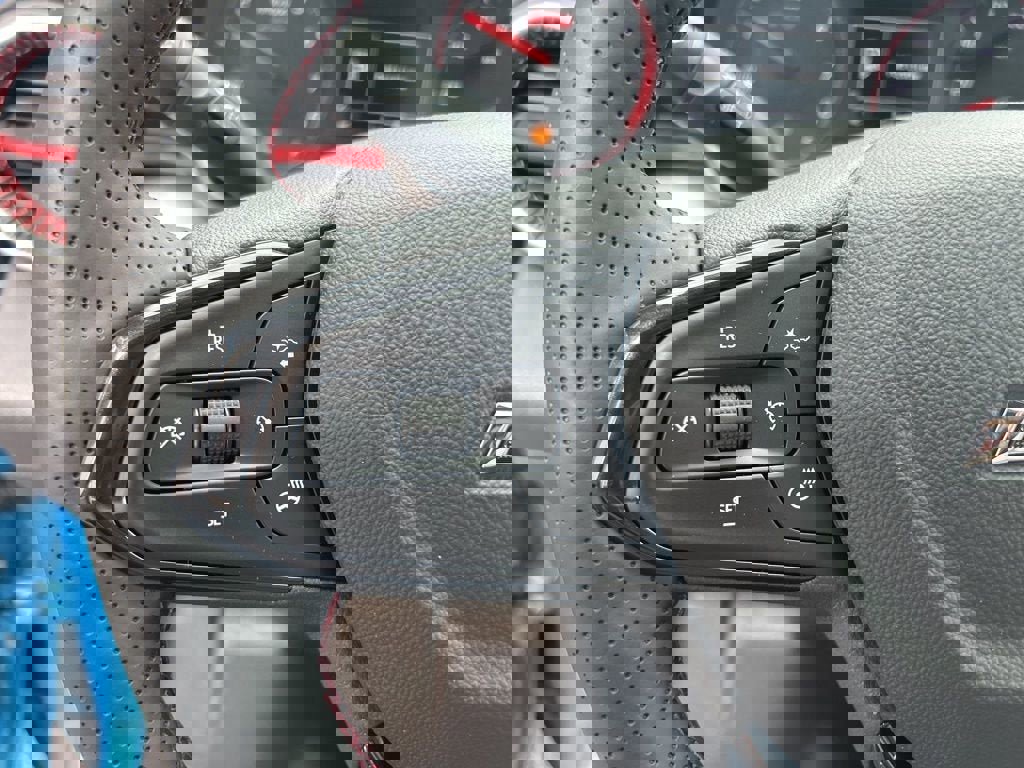 New 2026 Chevrolet Trax RS image 11