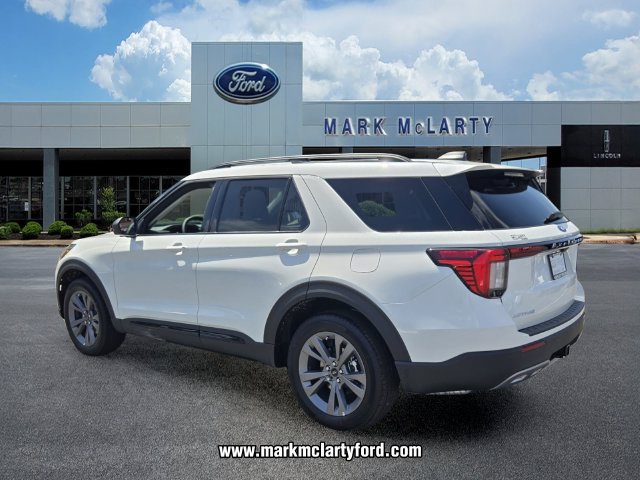 New 2026 Ford Explorer Active w/ Active Comfort Package AWD/4WD image 3