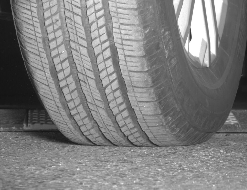 Used 2022 Toyota Tundra SR5 w/ SR5 Premium Package image 32