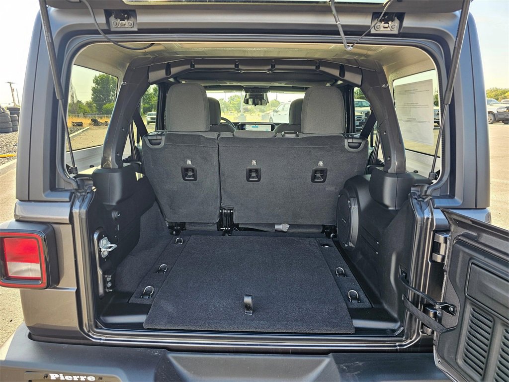 New 2025 Jeep Wrangler Sport S image 28