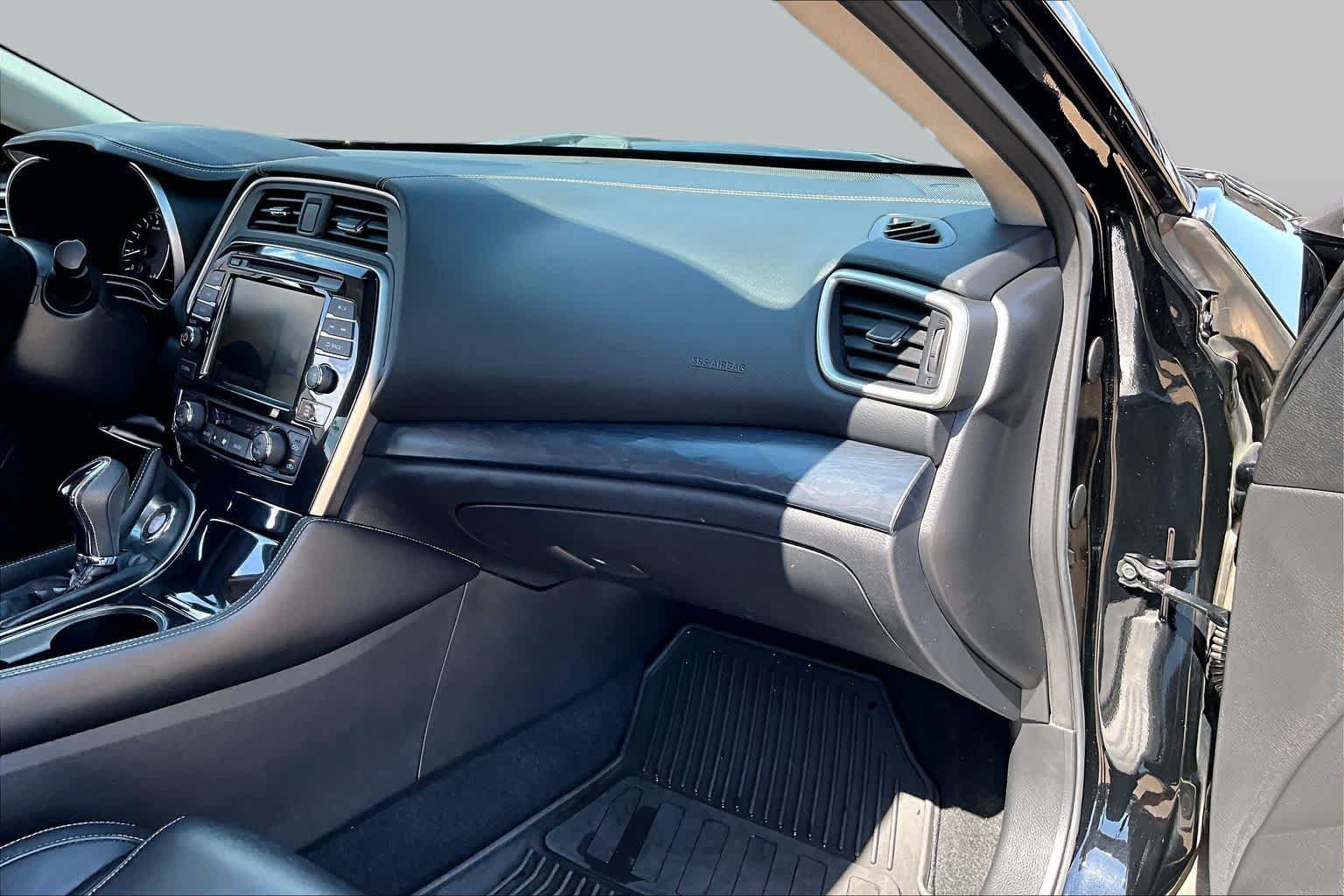 Used 2020 Nissan Maxima Platinum w/ Sport Mat Group FWD image 19