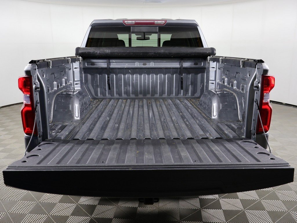 Used 2020 Chevrolet Silverado 1500 LTZ w/ LTZ Convenience Package image 16