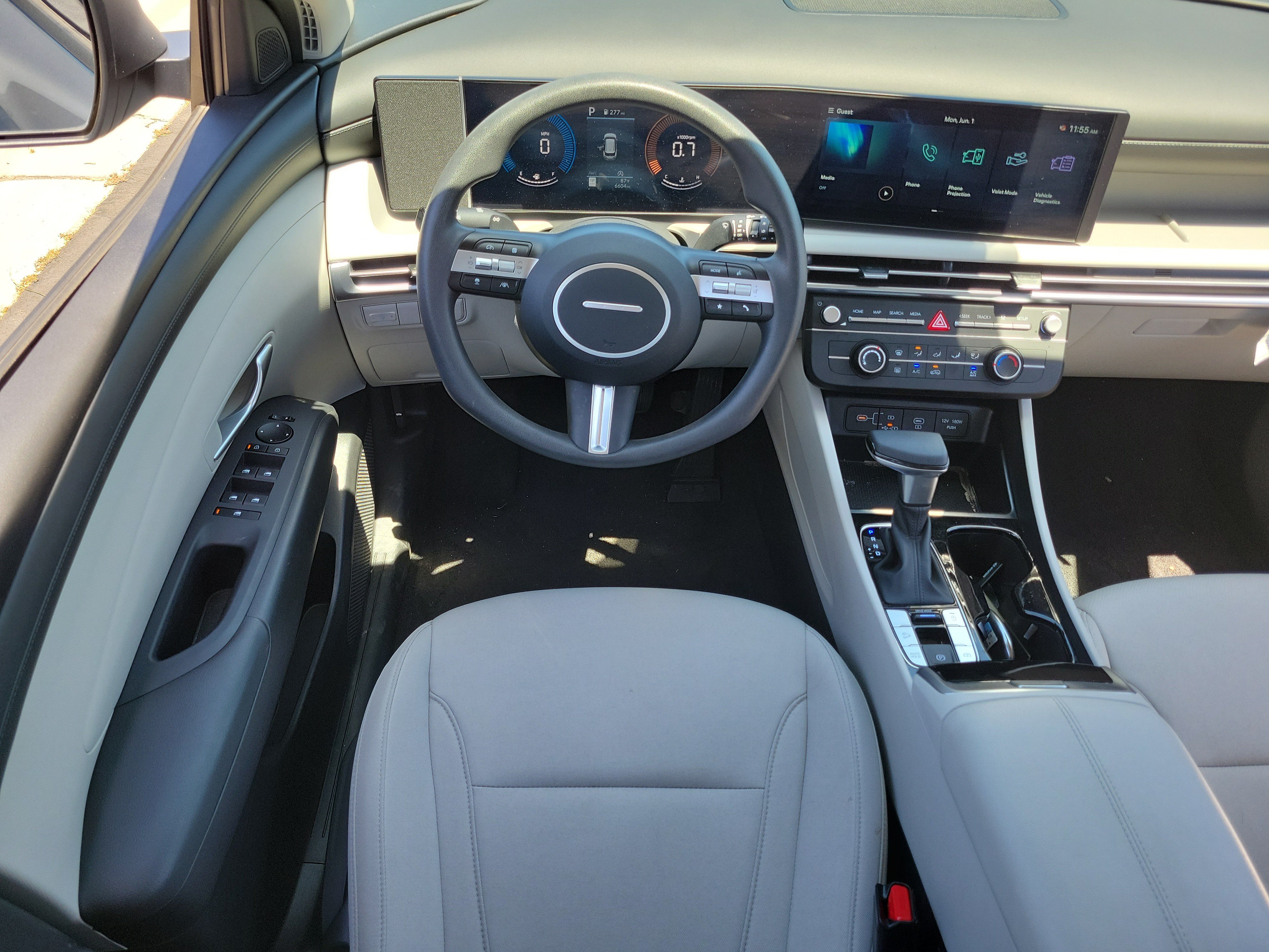 Certified 2025 Hyundai Tucson SE FWD image 7