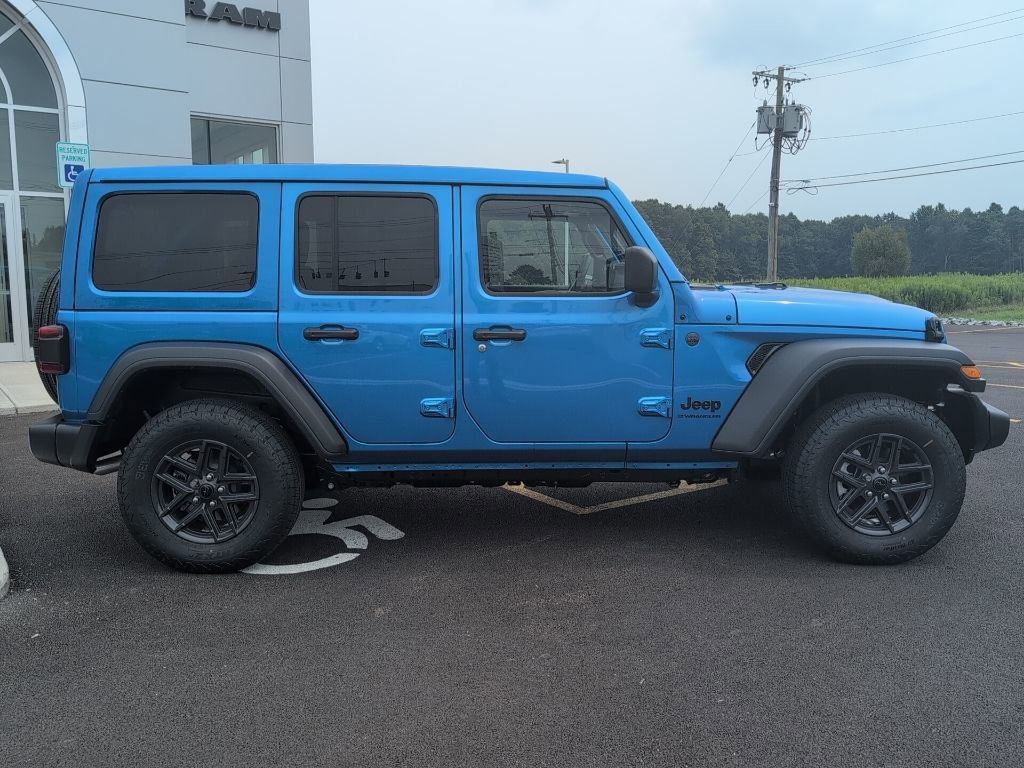 New 2025 Jeep Wrangler Sport S image 9
