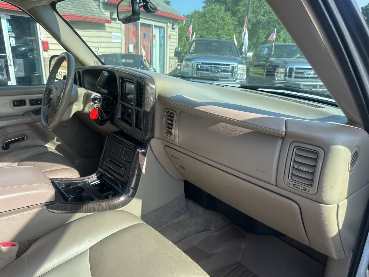 Used 2006 GMC Yukon XL Denali AWD/4WD image 11