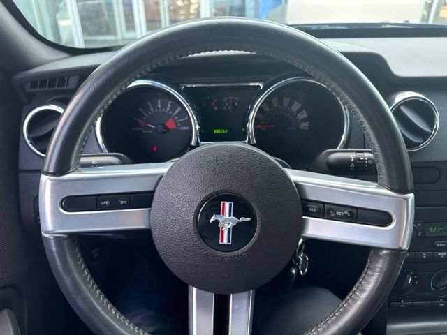 Used 2006 Ford Mustang GT RWD image 11
