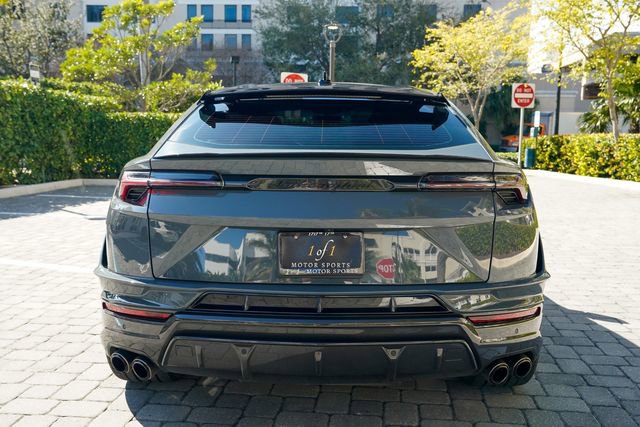 Used 2023 Lamborghini Urus Performante image 22
