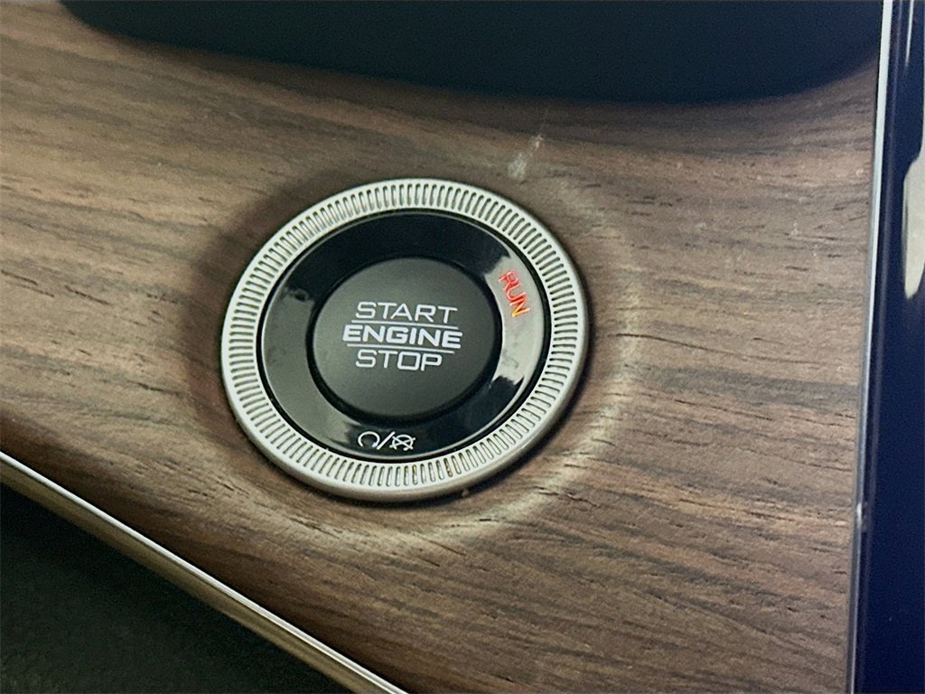 Used 2022 Jeep Grand Cherokee Summit image 27