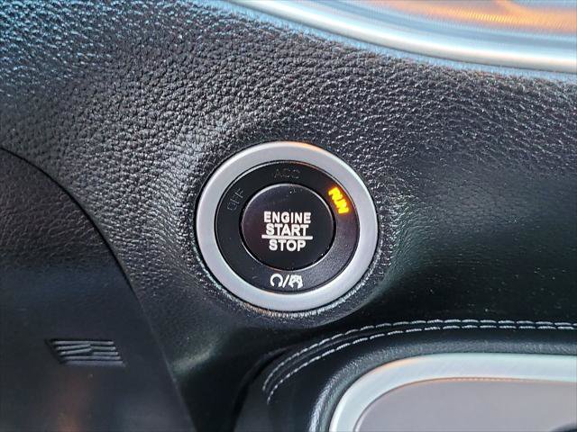 Certified 2022 Dodge Challenger SXT RWD image 15