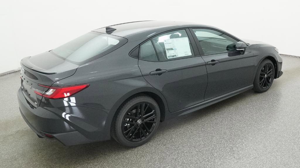 New 2026 Toyota Camry SE FWD image 33