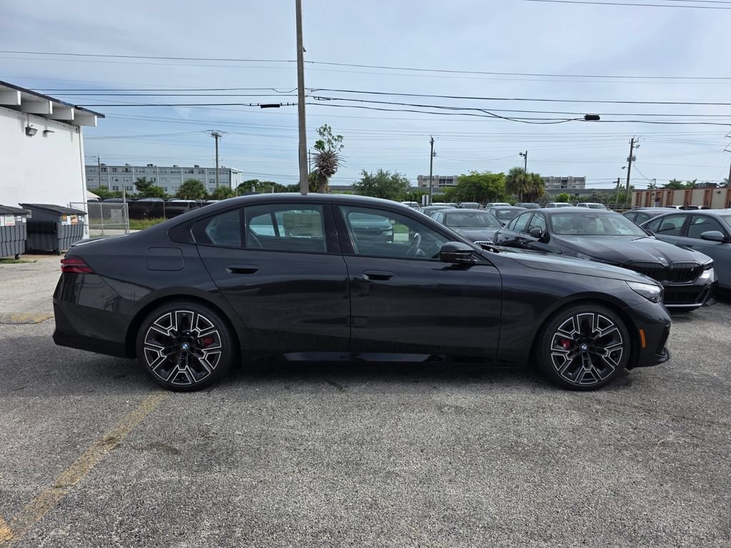 New 2026 BMW i5 M60 AWD/4WD image 3