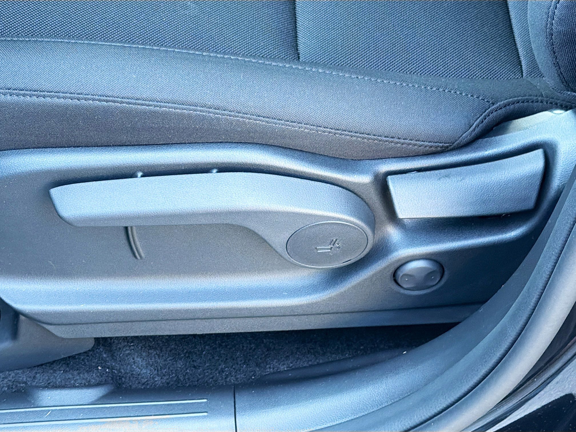 New 2026 Hyundai Santa Fe SE image 22