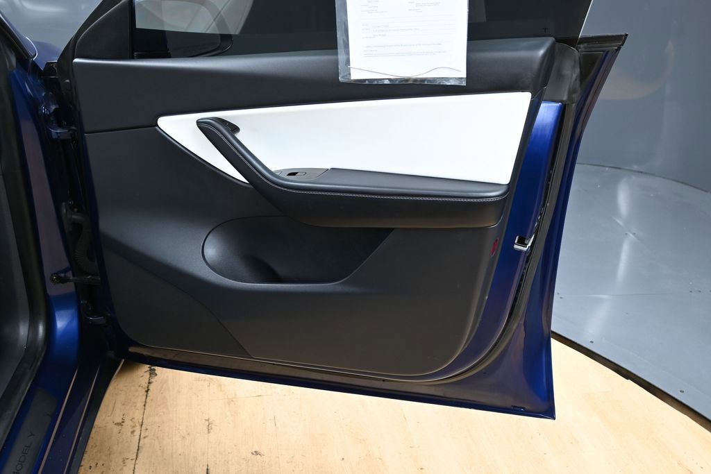 Used 2020 Tesla Model Y Performance image 42
