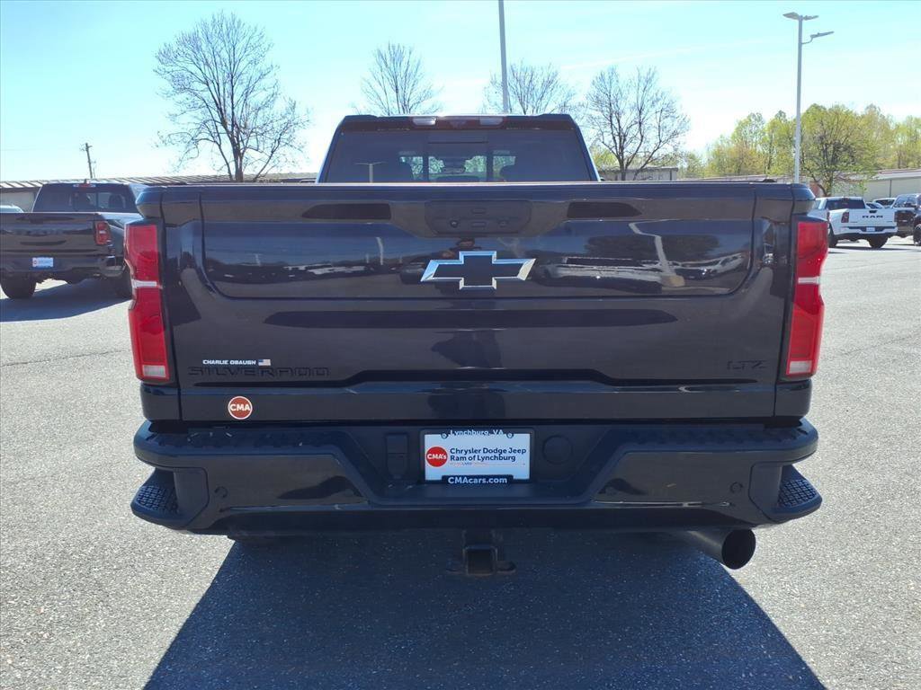 Used 2024 Chevrolet Silverado 2500 LTZ w/ LTZ Plus Package image 5