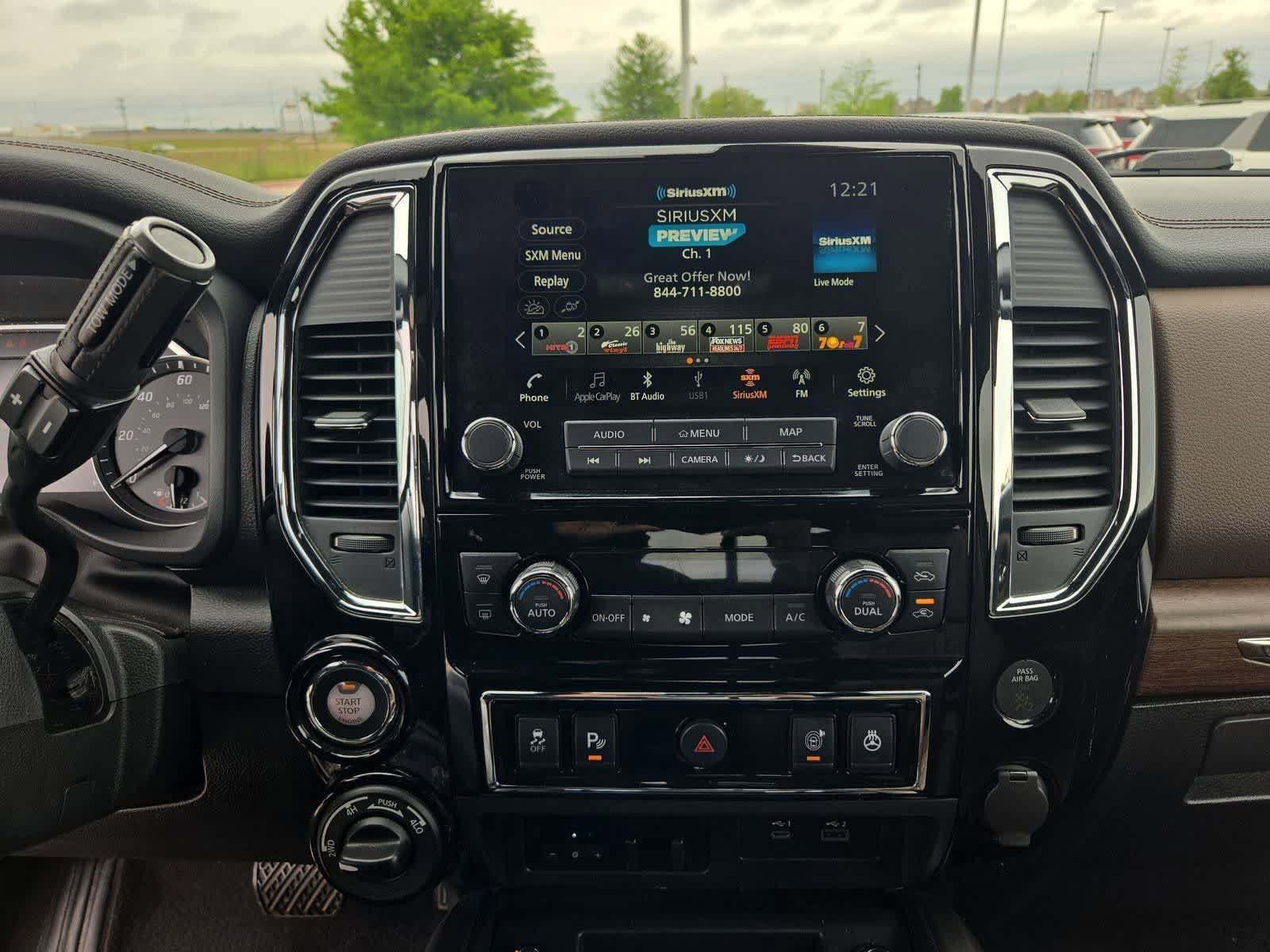 Used 2021 Nissan Titan Platinum Reserve AWD/4WD image 26