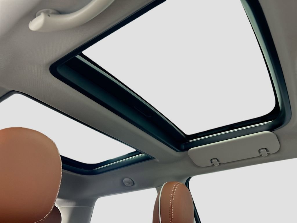 Certified 2024 MINI Cooper SE image 21