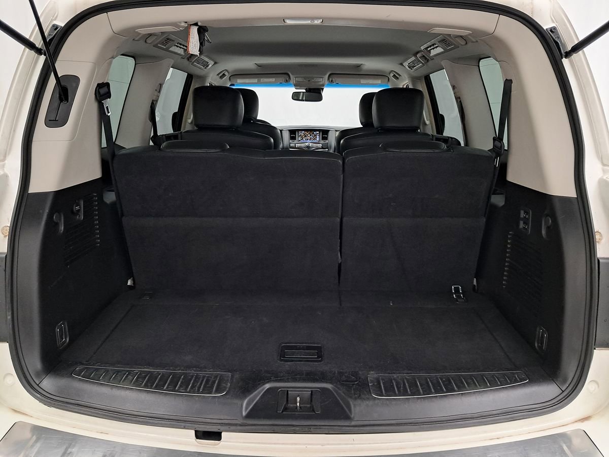 Used 2017 INFINITI QX80 4WD w/ Driver Assistance Package image 31