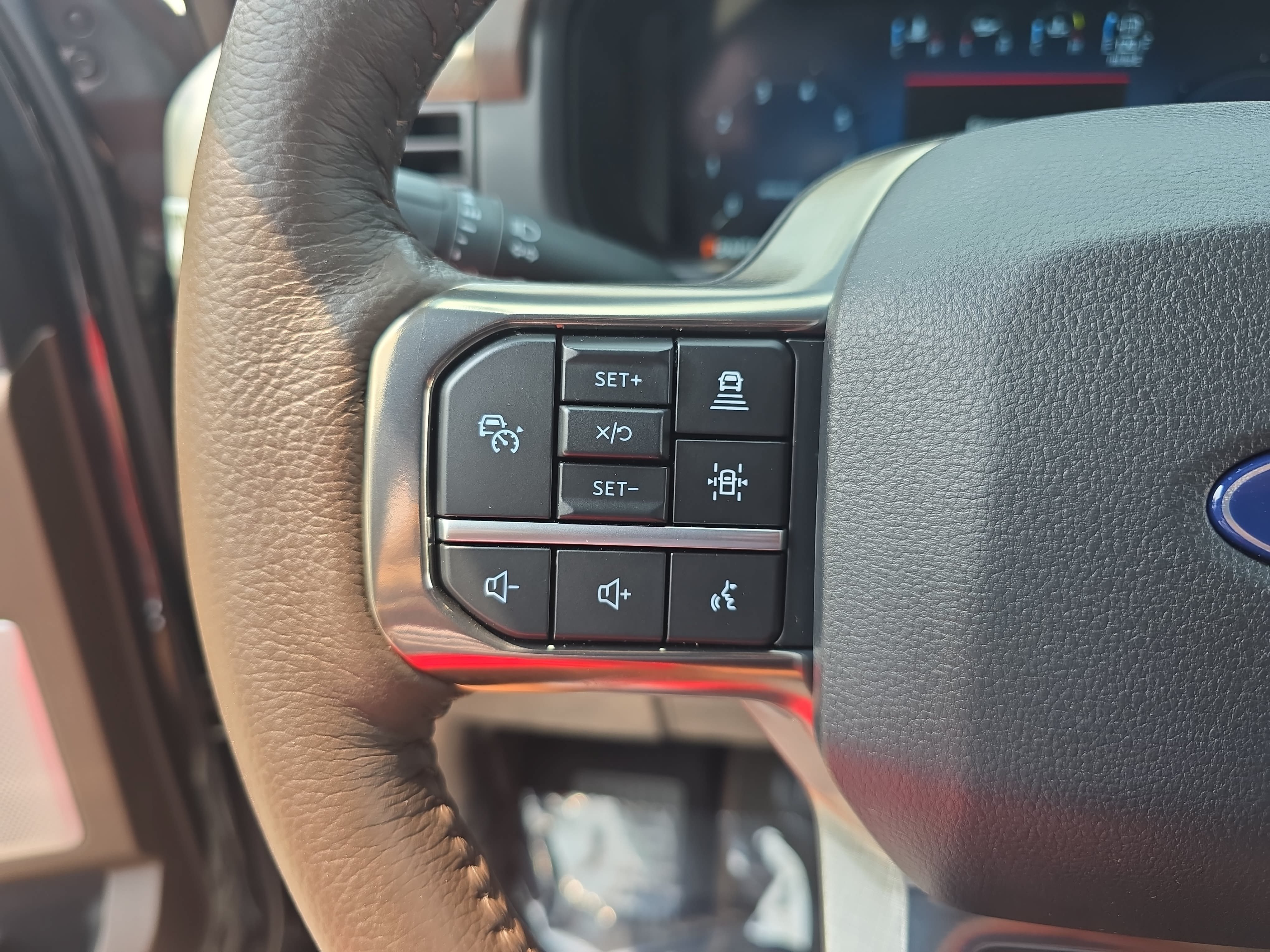 Used 2025 Ford F150 King Ranch AWD/4WD image 19